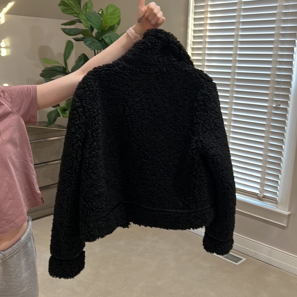 Stand Studio Cropped Shearling Jacket - image 2